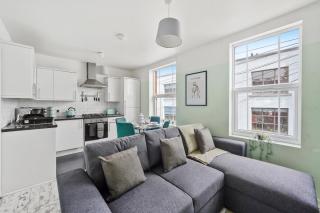 The Elegant Gem of Bristol - Sleeps 6 - Bristol - 0