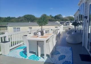 Newquay Bay Resort - Poppy's Lodge Retreat - Newquay - 8