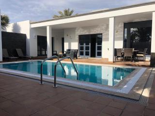 Beautiful holiday home in Playa Blanca with pool - Playa Blanca - 9
