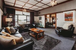 Timata Ora - 7BR family home in prime location - New Plymouth - 7