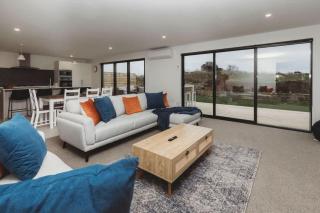 Bell Block Beauty - pristine 3BR home near beach - New Plymouth - 8