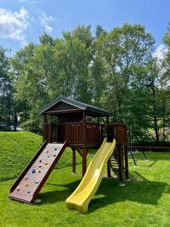 Apartamenty Mariza Szczawnica Jaworki - Podgrzewany Zewnętrzny Basen, Jacuzzi, Sauna, Opcja Śniadań Bufetowcyh, Piękne i Nowe Apartamenty 1km od Wąwozu Hom - Szczawnica - 2