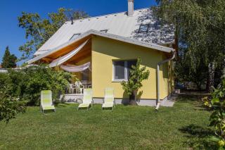 Holiday home in Balatonbereny 42284 - Balatonberény - 0
