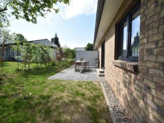 Idyllic Holiday Home in Damshagen with Terrace - Damshagen - 6