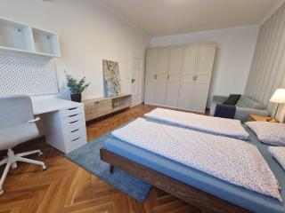 OLD TOWN Appartment - 2 bedrooms - self check-in - Bratislava - 2