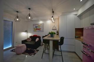 Cosy-Zagreb Center-Apartman Medo-Two Bathrooms - 7