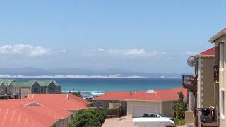 Luxury Apartment self catering 70 m from the beach - Jeffreysbaai - 8
