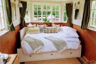 Oak Valley Lodges & Camping - Pett - 8