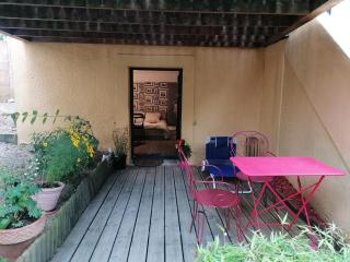 Guest house dans jardin exotique, quartier calme, jacuzzi, parking gratuit - 9