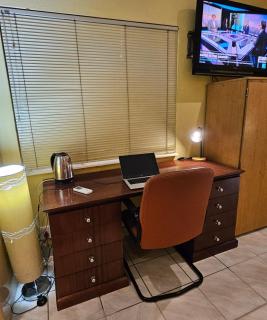 The Royal Corporate Self Catering Unit near Sandton - Joanesburgo - 7