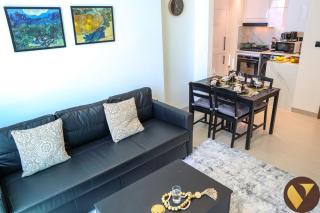 Vogue Brand New One Bedroom Apartment 16th Floor with Skyline View and access to Olympic Pool and Full Equipped GYM, Located JVC Binghatti Gardenia - 2