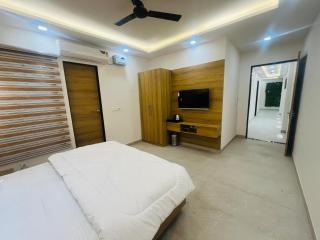 Hotel sapphire - Jāmb - 0