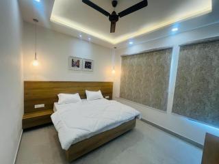 Hotel sapphire - Jāmb - 4