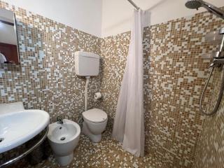 4 Trilocale vista mare - 3