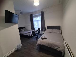 Tredegar Arms Budget Guesthouse For Walkers/Cyclists/Contractors/Traveler - Merthyr Tydfil - 7