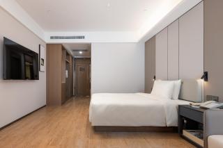 Atour Hotel Guangzhou Yueqiao Branch - 1