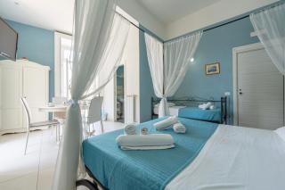 Partenope's House 24 - 7