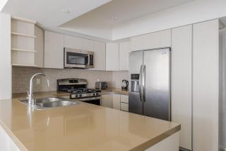 Blueground Westwood rooftop nr Getty Center LAX-1372 - 3