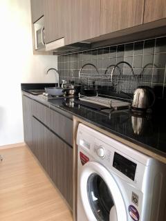 Resort style family room near BTS Bearing - Ban Khlong Samrong - 2