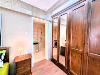 Central Urban Deluxe Loft - Bucharest - 2