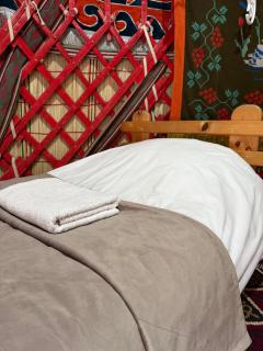 Yurt stay in downtown - Karakol - 8
