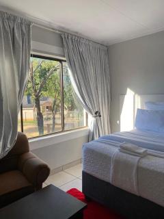 CONTRACTORS ACCOMMODATION AT Dne - Mahikeng - 2