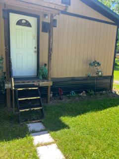 Country Cottage Love Nest Lake Cumberland KING BED - 6