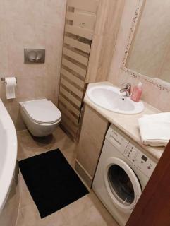 Rumia - Apartment - Sleeps 8 - Parking - Seaside - Rumia - 2