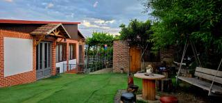 Georgian Garden - ქართული ეზო - 7