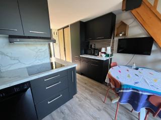 Petite maison dans résidence avec piscine - Cogolin - 9