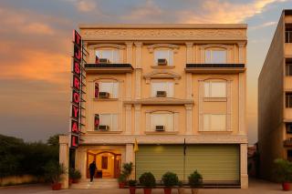 Hotel TJS Royale Unit of Guru Kirpa Hospitality - Neu-Delhi - 0