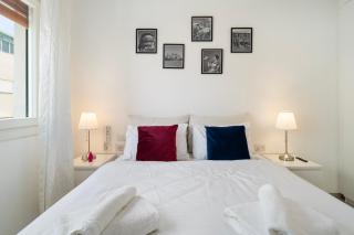 Classic Bauhaus 1Br with Balcony on Sheinkin Street by FeelHome - Tel Aviv - 4