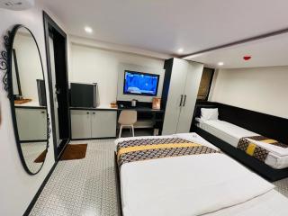 Rich Hotel - Mumbai - 4