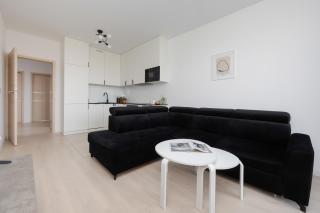 Functional Apartment with 2 Bedrooms and Parking in Wola district by Noclegi Renters - Warsaw - 7