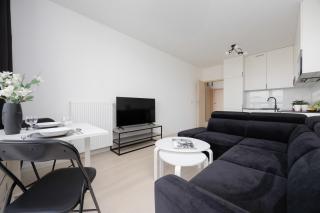Functional Apartment with 2 Bedrooms and Parking in Wola district by Noclegi Renters - Warsaw - 6