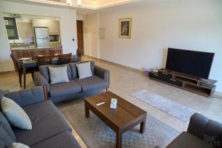 Zen Stays - CFC Modern 2BR Gem - Kairo - 8