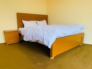 The Crescent Resort - 4