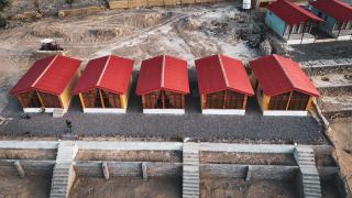 The Crescent Valley - 8
