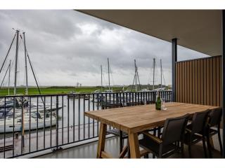 Beautiful apartment with beautiful views of the lively marina - Kamperland - 9