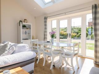 Mandarin Cottage - Melton Mowbray - 1