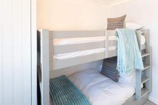 NEW Beachfront Apartment slps 4, West Bay, Dorset - 8