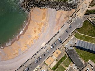 NEW Beachfront Apartment slps 4, West Bay, Dorset - West Bay - 7
