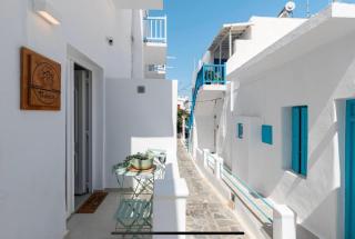Thanos Place Mykonos Town by DiVal Properties - Città di Mykonos - 5