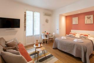 Studio Blvd Carnot 10 min Palais Festivals - Balcony & AC - 0