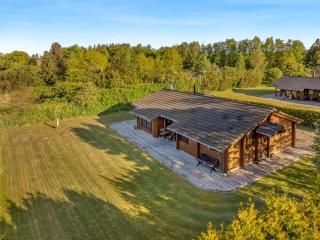 Well-Maintained Log House With Hot Tub, Sauna And Covered Terrace In Thy, - - 0