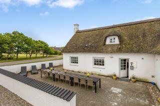 Large Pool House For 24 People, With Almost Everything In Activities, 300 Meters From The Fjord, - Vinderup - 9