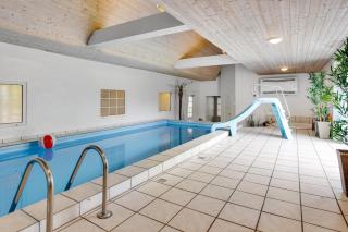 Large Pool House For 24 People, With Almost Everything In Activities, 300 Meters From The Fjord, - Vinderup - 8