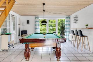 Large Pool House For 24 People, With Almost Everything In Activities, 300 Meters From The Fjord, - Vinderup - 7