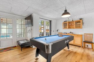 Large Pool House In Husby With Sleeping Space For 18 People, - Ulfborg - 1
