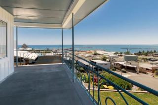 Ngamotu Vista - 5BR home with harbour views - New Plymouth - 0